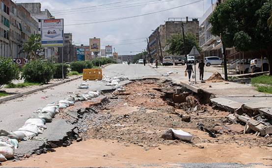 Armed conflict and Cyclone Gombe erode food security in Mozambique